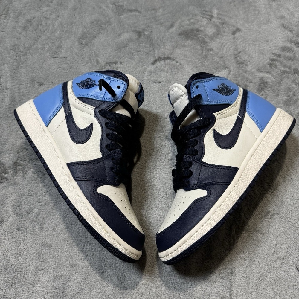 Nike Air‎ Jordan 1 Retro High (GS) Obsidian UNC 575441-140 Size 4Y / 5.5W
